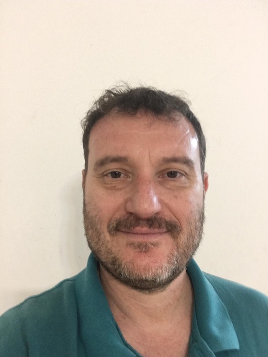 תמונה של ירון אלמוג